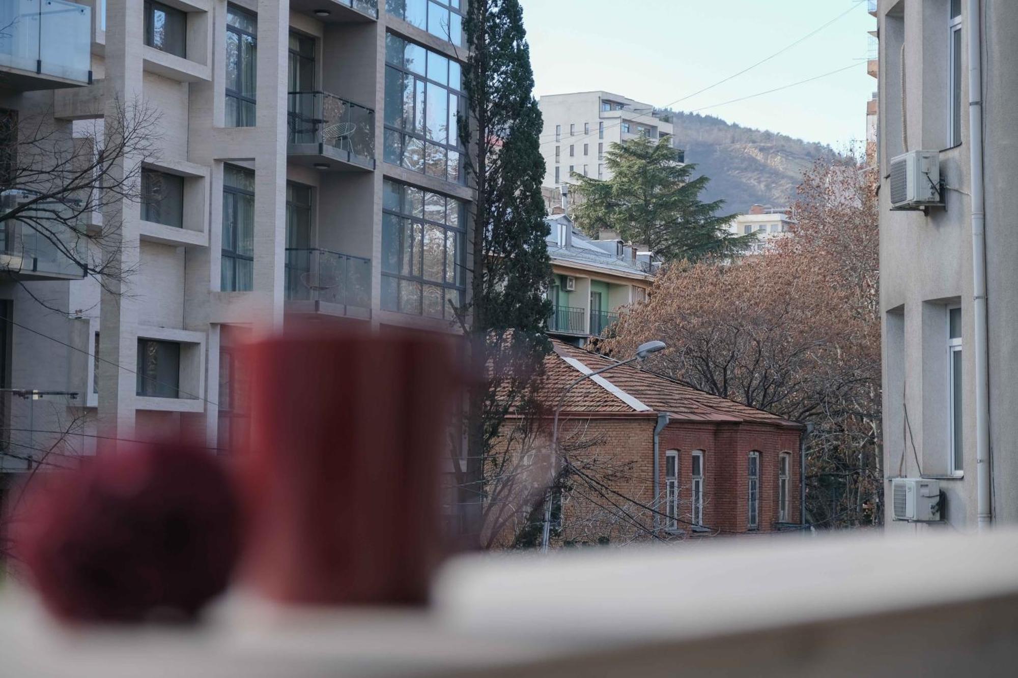 Hotel Round Garden Tbilisi Exterior foto
